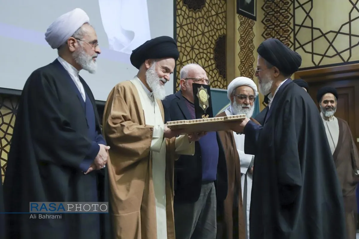 بیست&zwnj;وششمین همایش کتاب سال و هشتمین جشنواره مقالات علمی حوزه قم