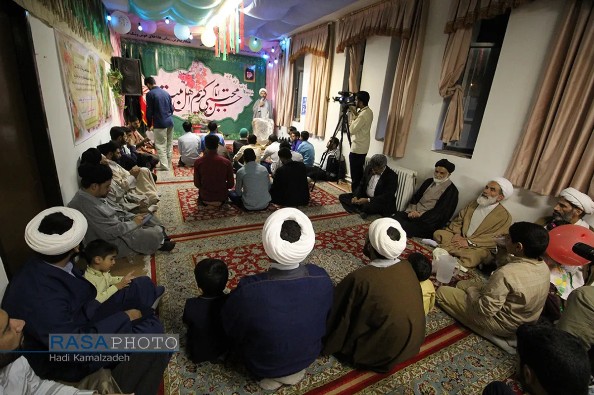 ضیافت افطاری طلاب و روحانیون در حوزه علمیه امام حسن مجنبی (ع) &lrm;