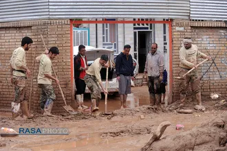 فعالیت جهادی طلاب در شهر سیل زده پلدختر | جهاد ادامه دارد ...
