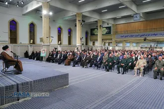 دیدار دست&zwnj;اندرکاران برگزاری کنگره ملی شهدای استان لرستان با مقام معظم رهبری