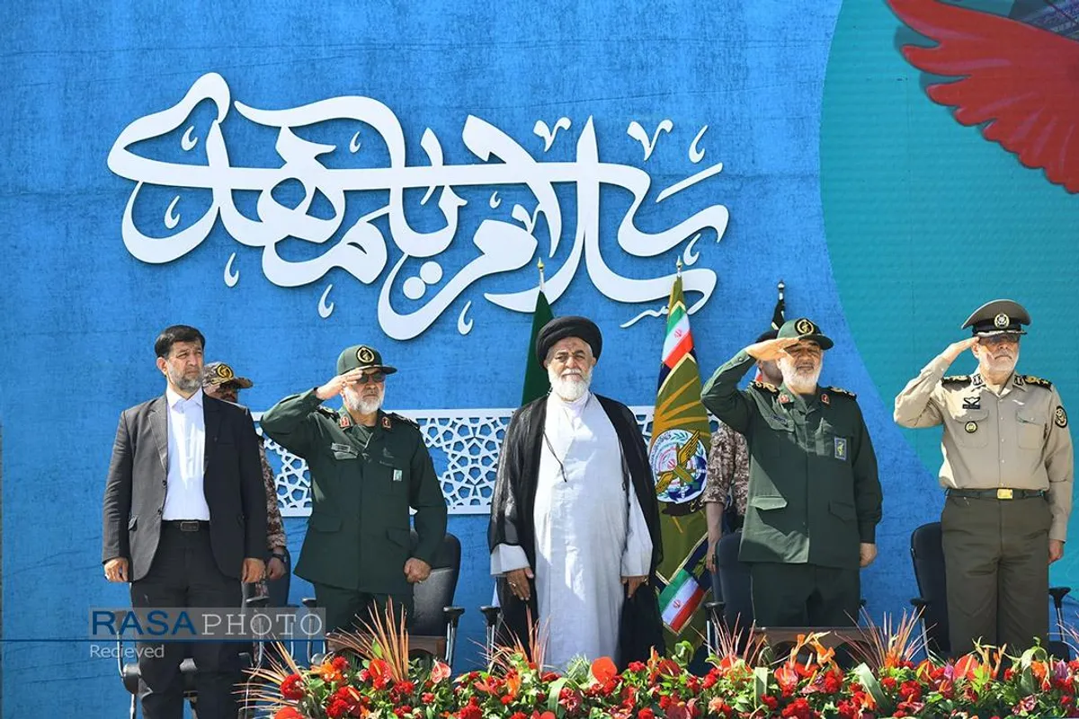 صبحگاه مشترک نیروی&zwnj;های مسلح در مسجد مقدس جمکران