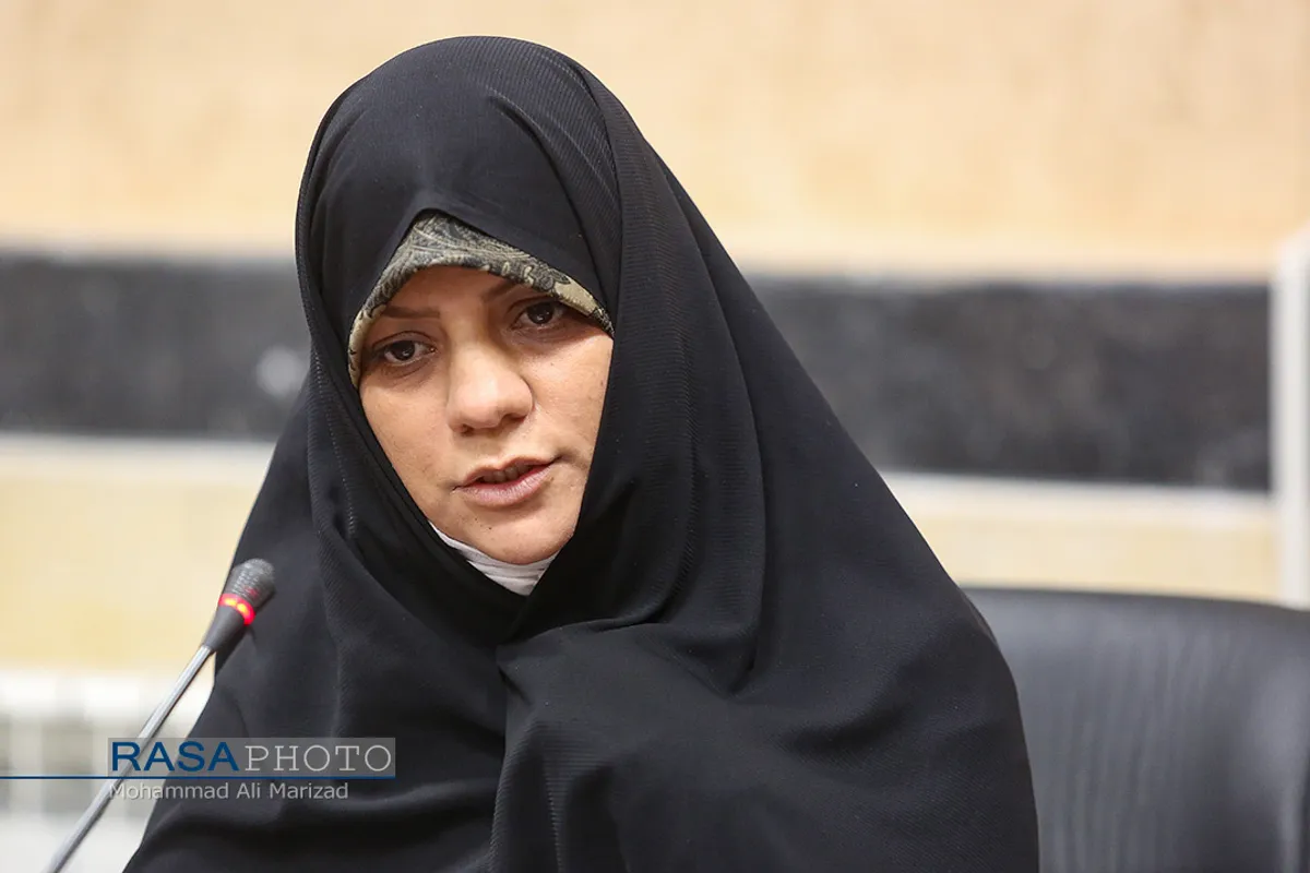 نشست زن انقلاب و حوزه&zwnj;های علمیه خواهران
