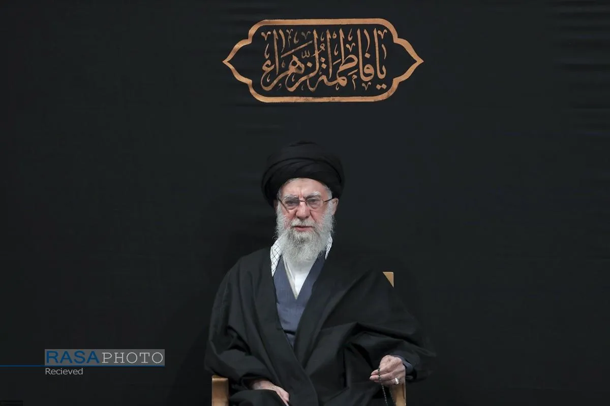 رهبر بزرگ آزادی خواهان جهان حضرت آیت&zwnj;الله&zwnj;العظمی خامنه ای به ملکوت اعلی پیوست