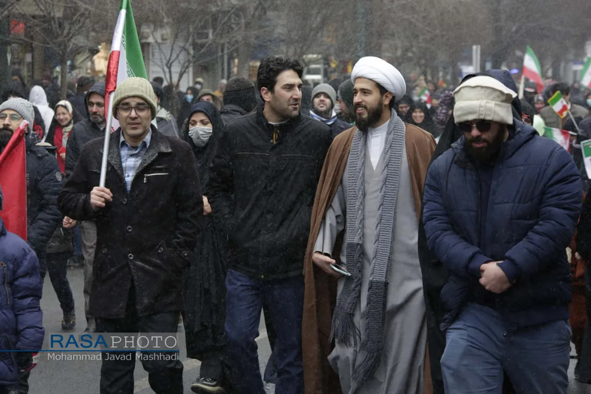 راهپیمایی عظیم مردم مشهد در سالروز یوم الله ۲۲ بهمن
