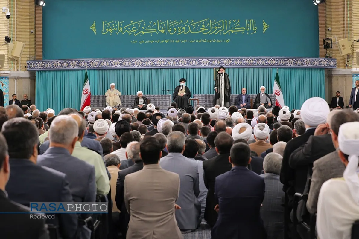 دیدار مسئولان نظام، سفرای کشور&zwnj;های اسلامی با رهبر انقلاب