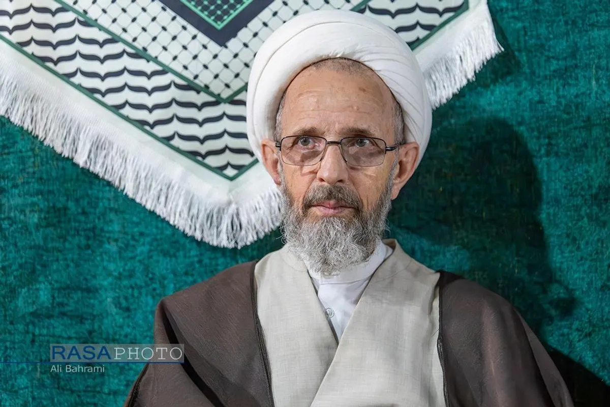 بیست و چهارمین یادواره ۱۰۴ شهید مدرسه مدرسه علمیه حقانی