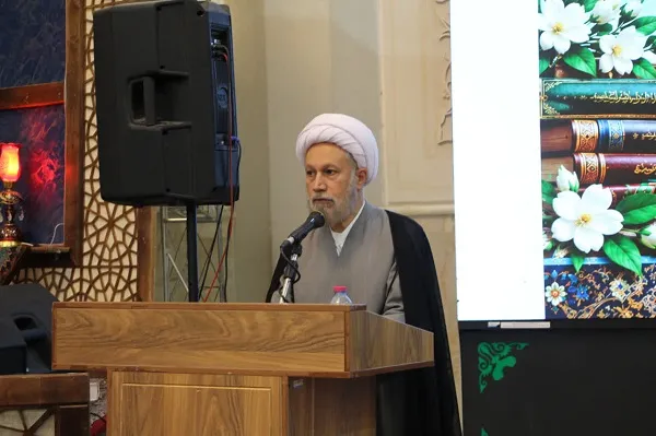 رسالت طلبه هدایت فکری و معنوی جامعه است