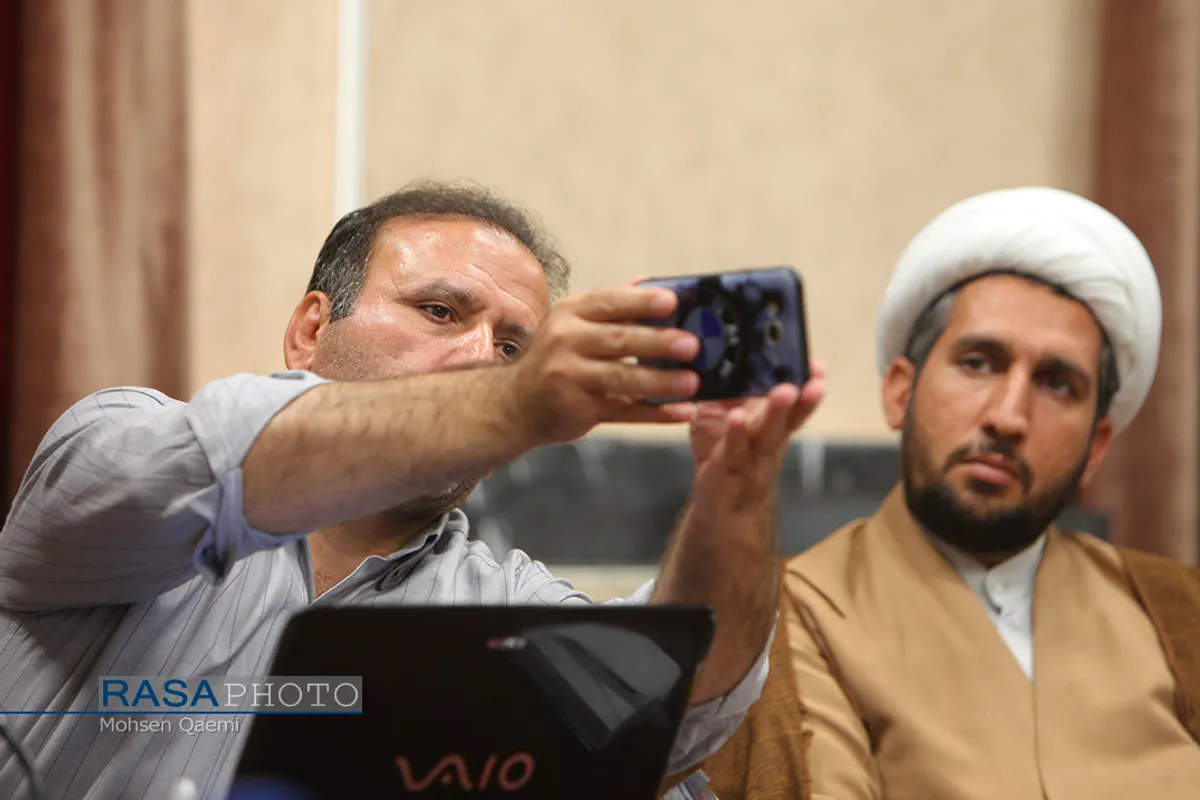 نشست خبری آغاز طرح کشوری "برگ مهر" همراه با "پویش دانش آموز بخشنده"