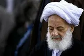 صوت/ جلوي كسی از او تعريف و تمجيد نكنيد