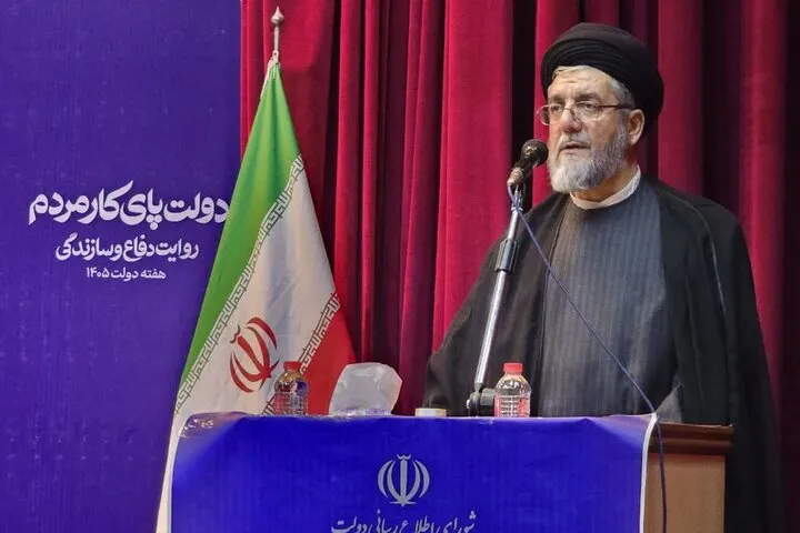 رفع مشکلات مردم عبادت است