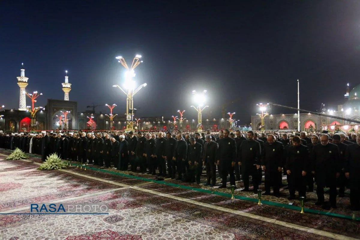 آیین خطبه&zwnj;خوانی شب شهادت امام رضا (ع) در حرم مطهر رضوی