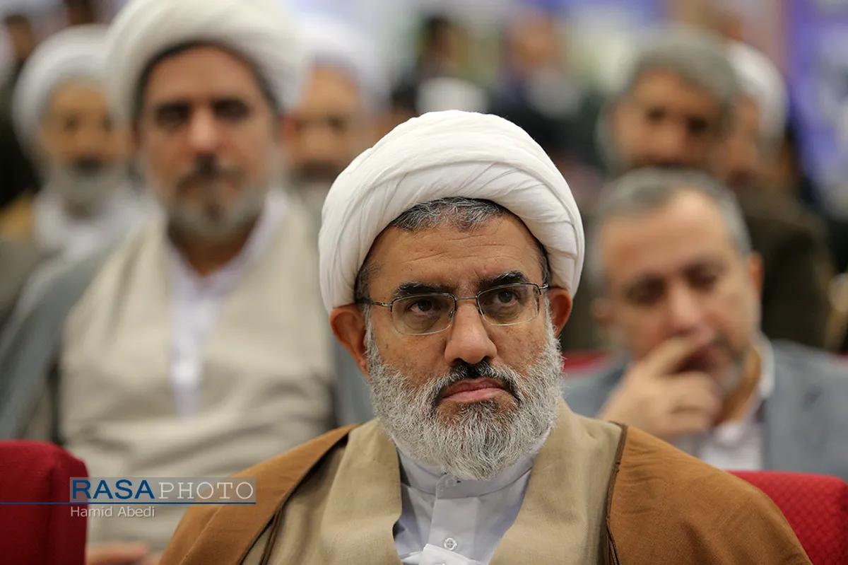 آیین تجلیل از برترین&zwnj;های عرصه پژوهش، پژوهشکده، گروه علمی و پژوهشگران برتر پژوهشگاه علوم و فرهنگ اسلامی