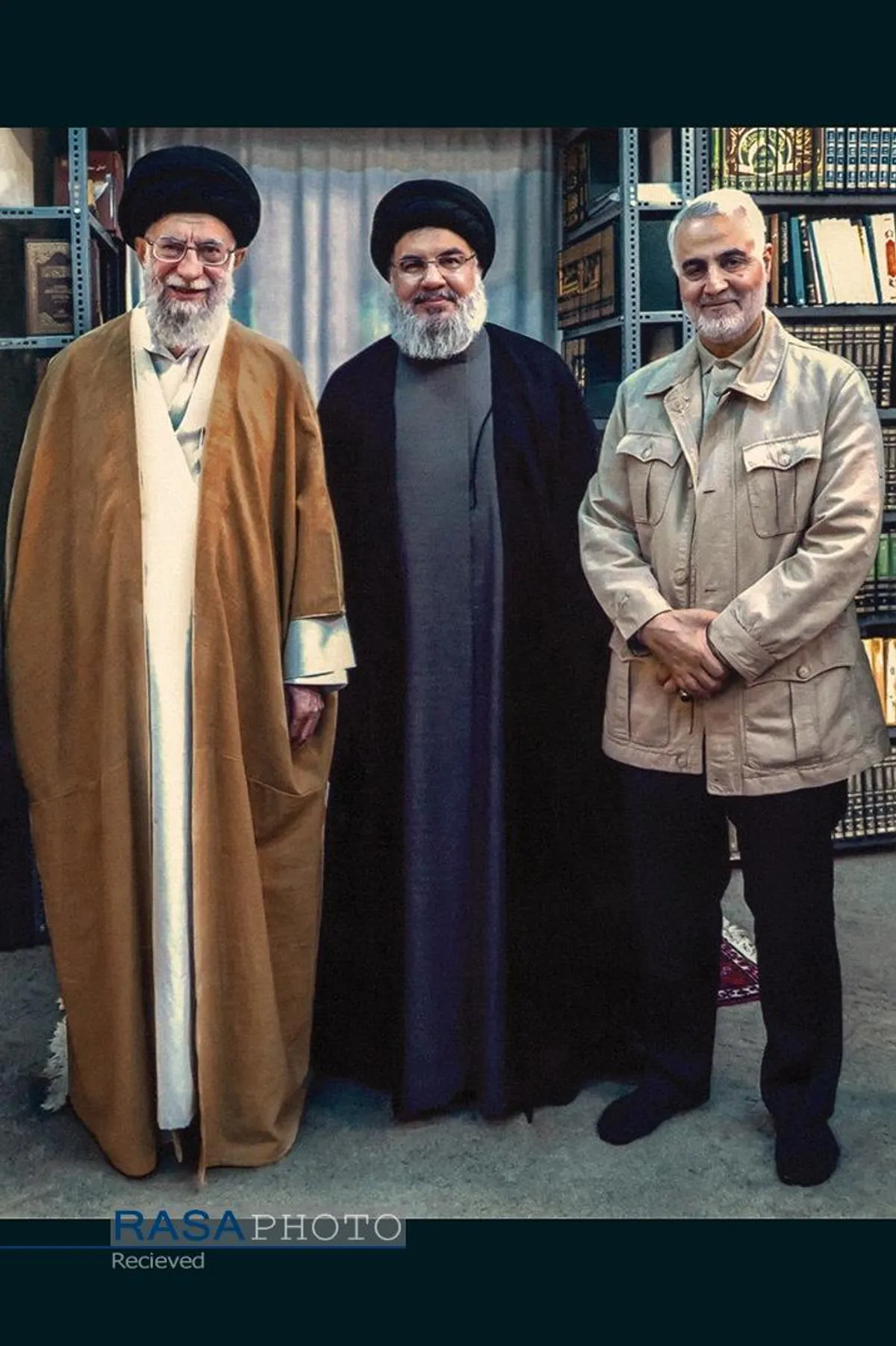 مجموعه&zwnj;ای از عکس&zwnj;های سردار شهید حاج قاسم سلیمانی در کنار رهبر معظم انقلاب