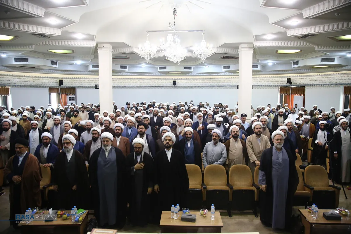 مراسم اختتامیه دوره آموزشی - توجیهی با حضور ۵۰۰ نفر از معاونین و مسئولین تبلیغ