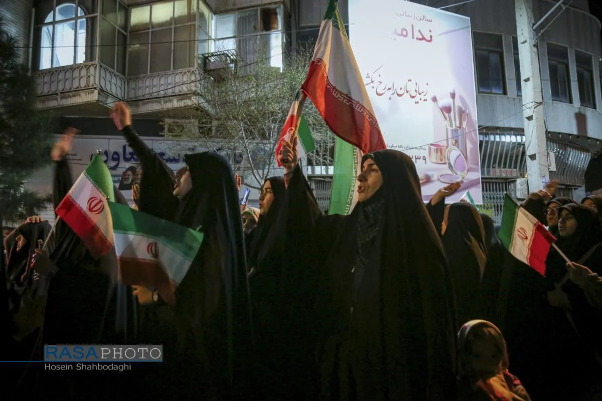 تجمع مردم انقلابی و ولایتمدار قم در حمایت از نظام مقدس اسلامی و محکومیت تجاوز دشمن آمریکایی و صهیونیستی به کشور