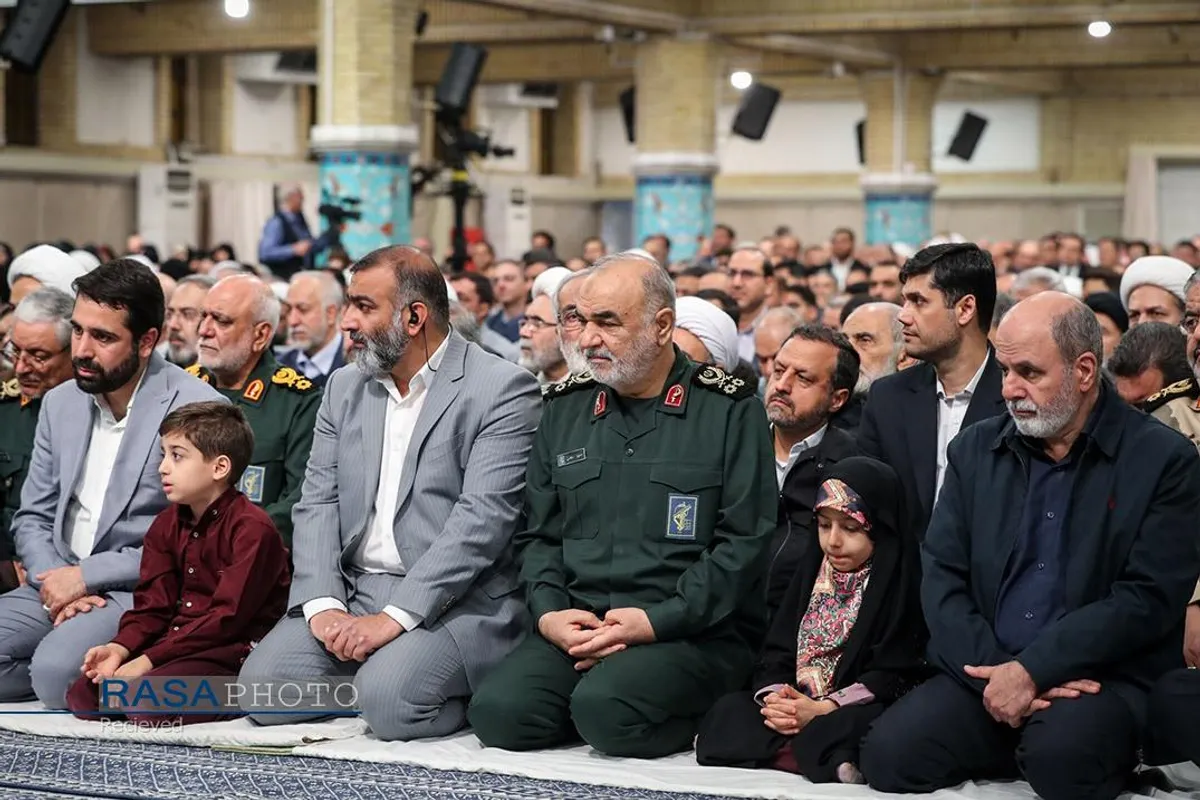 دیدار مسئولان نظام و سفرای کشورهای اسلامی با رهبر معظم انقلاب