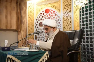 دیدار دانشجویان دانشگاه شهید بهشتی با آیت الله شب زنده&zwnj;دار
