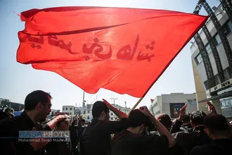 مراسم خیمه سوزان ظهر عاشورا در مشهد | عکس&zwnj;های منتخب خبرگزاری رسا از عزاداری دهه اول محرم ۱۳۹۸