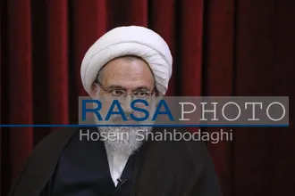 رونمایی کتاب &laquo;بررسی فقهی معصومین در بازی&zwnj;های رایانه&zwnj;ای و متاورس&raquo; اثر حجت الاسلام والمسلمین نهاوندی