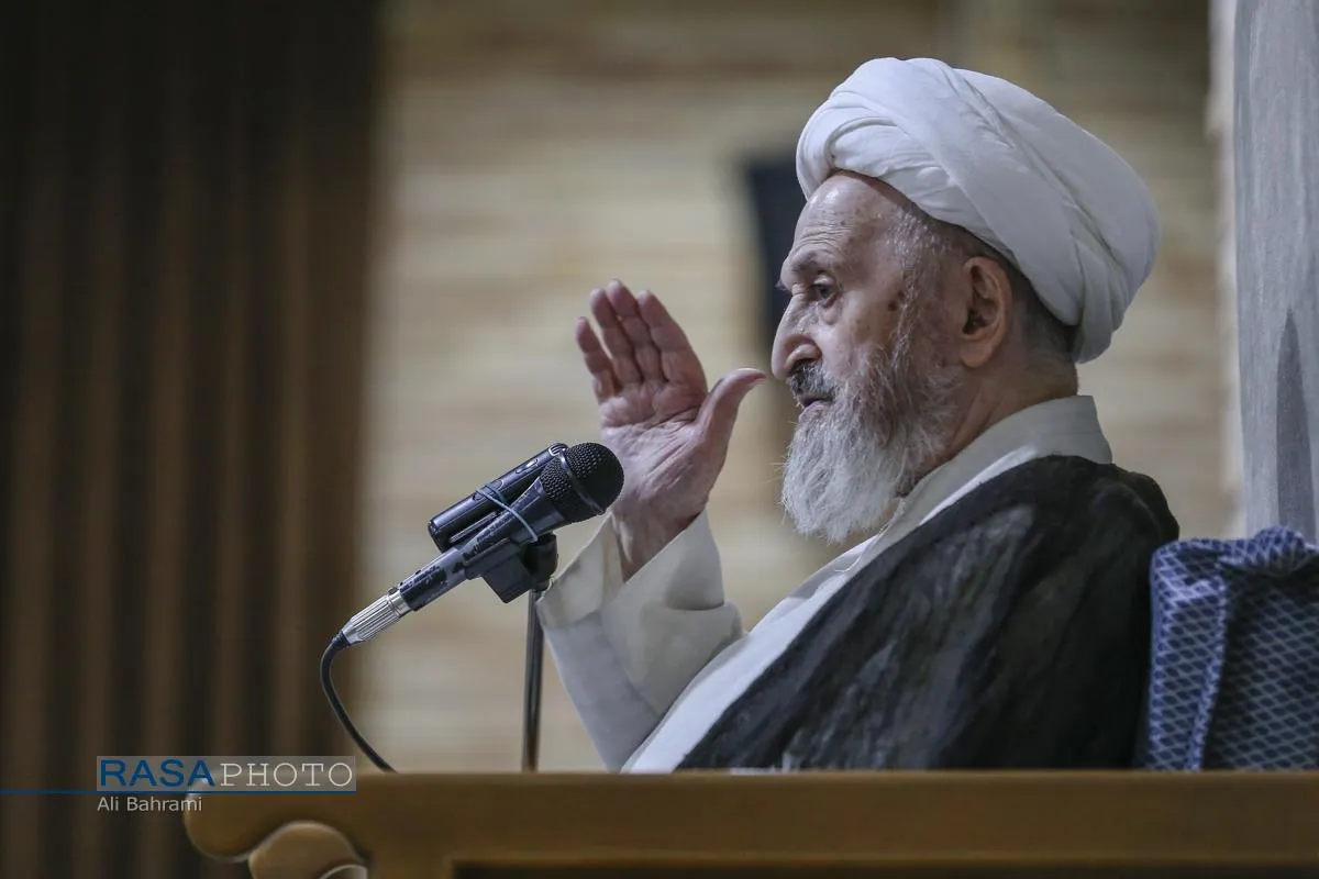 جلسه درس اخلاق حضرت آیت الله سبحانی