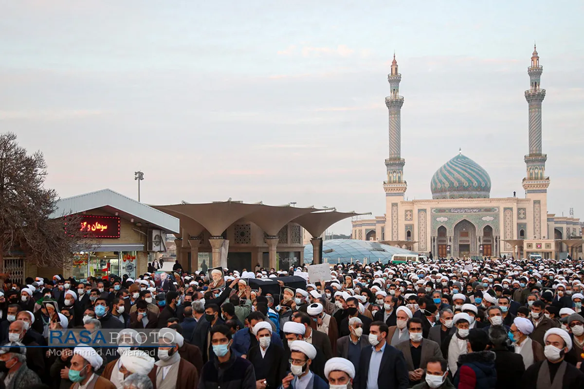 مراسم تشییع پیکر آیت الله محمدی یزدی در قم