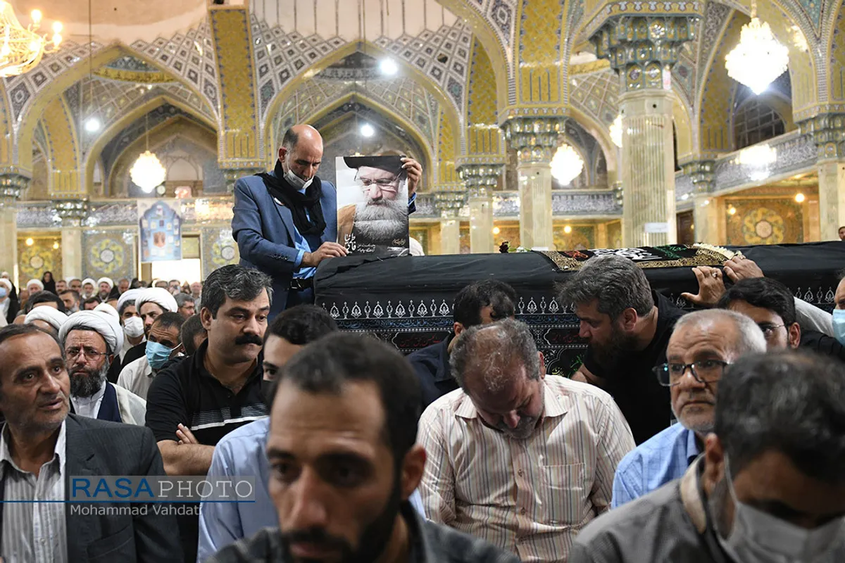 تشییع پیکر مرحوم آیت الله فاطمی&zwnj;نیا در قم