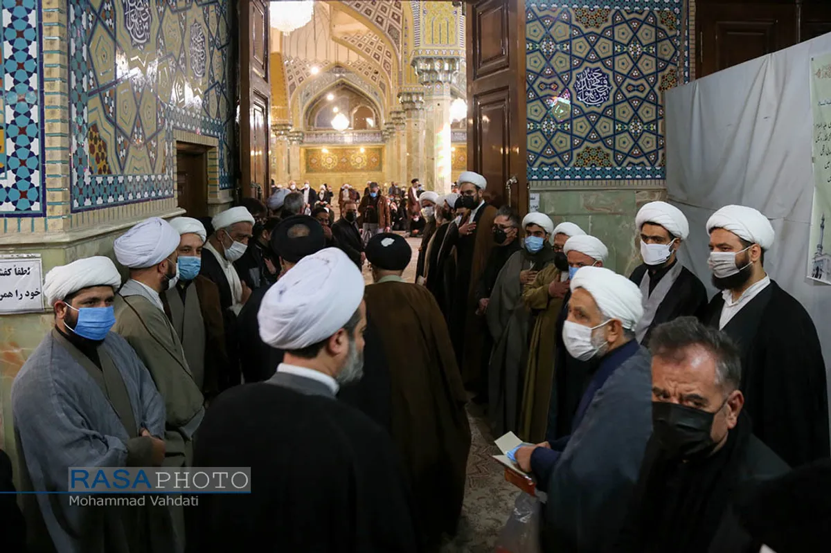 مراسم تشییع همسر مرحوم آیت الله فاضل لنکرانی (ره)