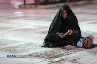 مراسم میهمانی لاله&zwnj;ها در گلزار شهدای علی بن جعفر (ع) قم