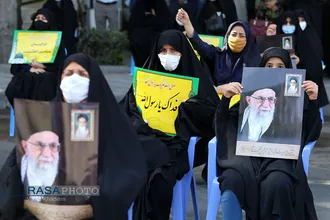 تجمع اعتراضی مردم بجنورد در پی اهانت به پیامبر اعظم (ص) &lrm;