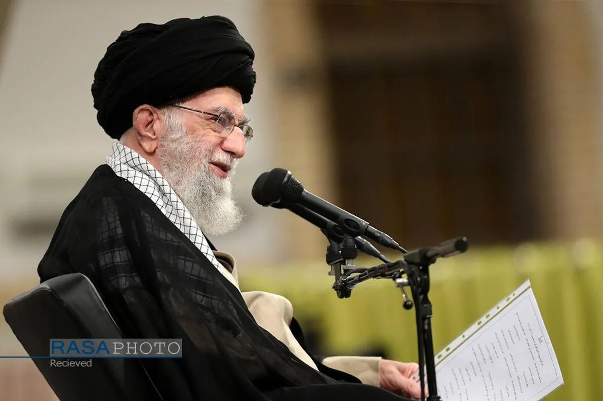دیدار دانش&zwnj;آموزان و دانشجویان با مقام معظم رهبری