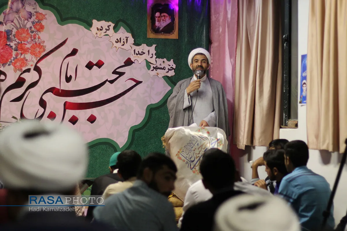 ضیافت افطاری طلاب و روحانیون در حوزه علمیه امام حسن مجنبی (ع) &lrm;