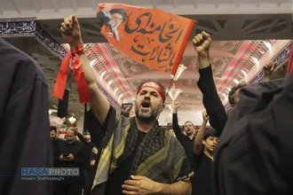 بزرگداشت امام شهید از سوی رهبر معظم انقلاب در حرم کریمه اهل&zwnj;بیت (س)