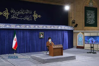 ارتباط تصویری با جمعی از مردم قم با مقام معظم رهبری