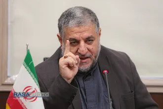 بزرگداشت نادر طالب&zwnj;زاده در نشست جهاد تبیین، رسانه و حوزه&zwnj;های علمیه