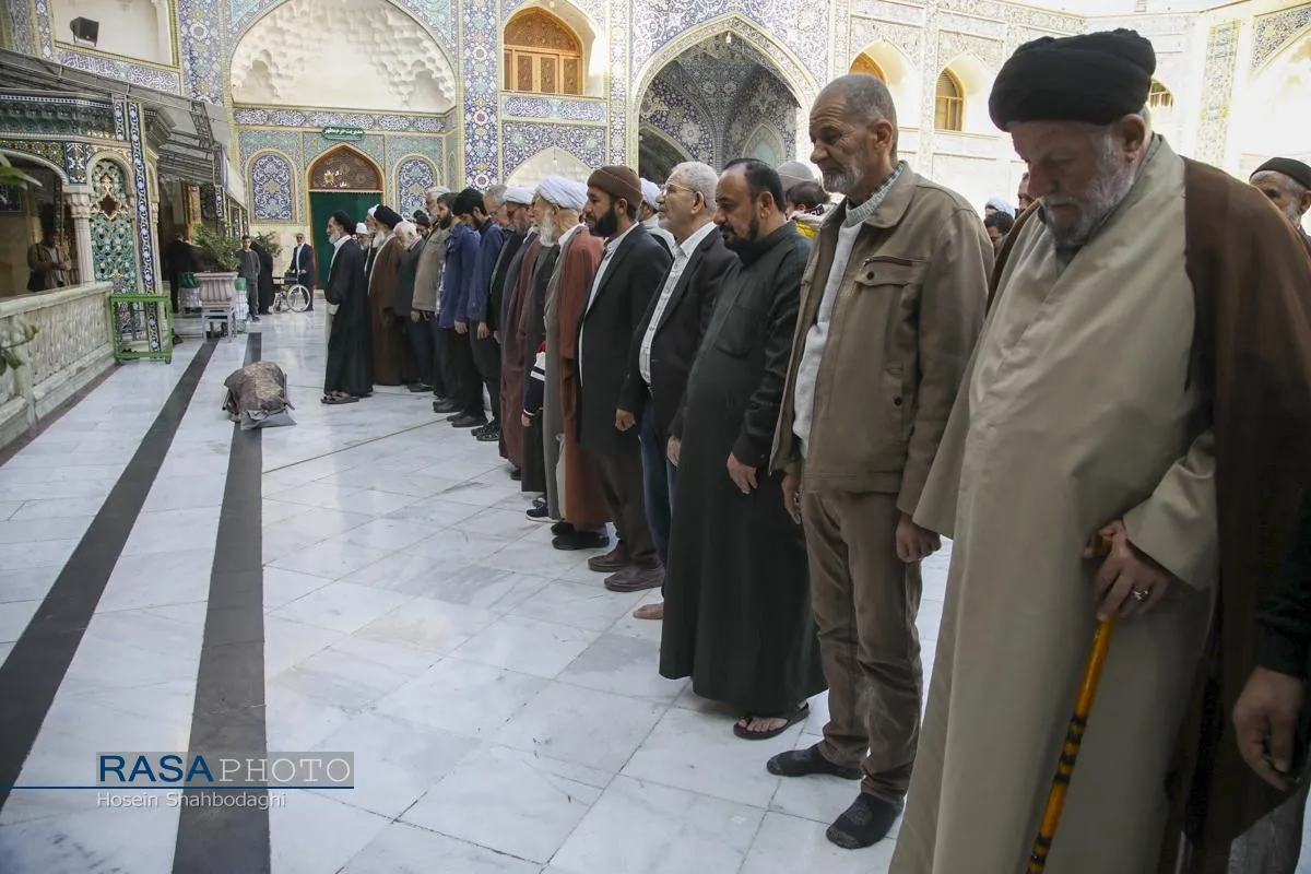 مراسم تشییع و خاکسپاری ابوالشهید حاج&zwnj;آقا عبدالله طائب