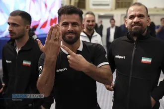 دیدار قهرمانان و مدال&zwnj;آوران ورزشی و المپیادهای علمی جهانی با رهبر انقلاب