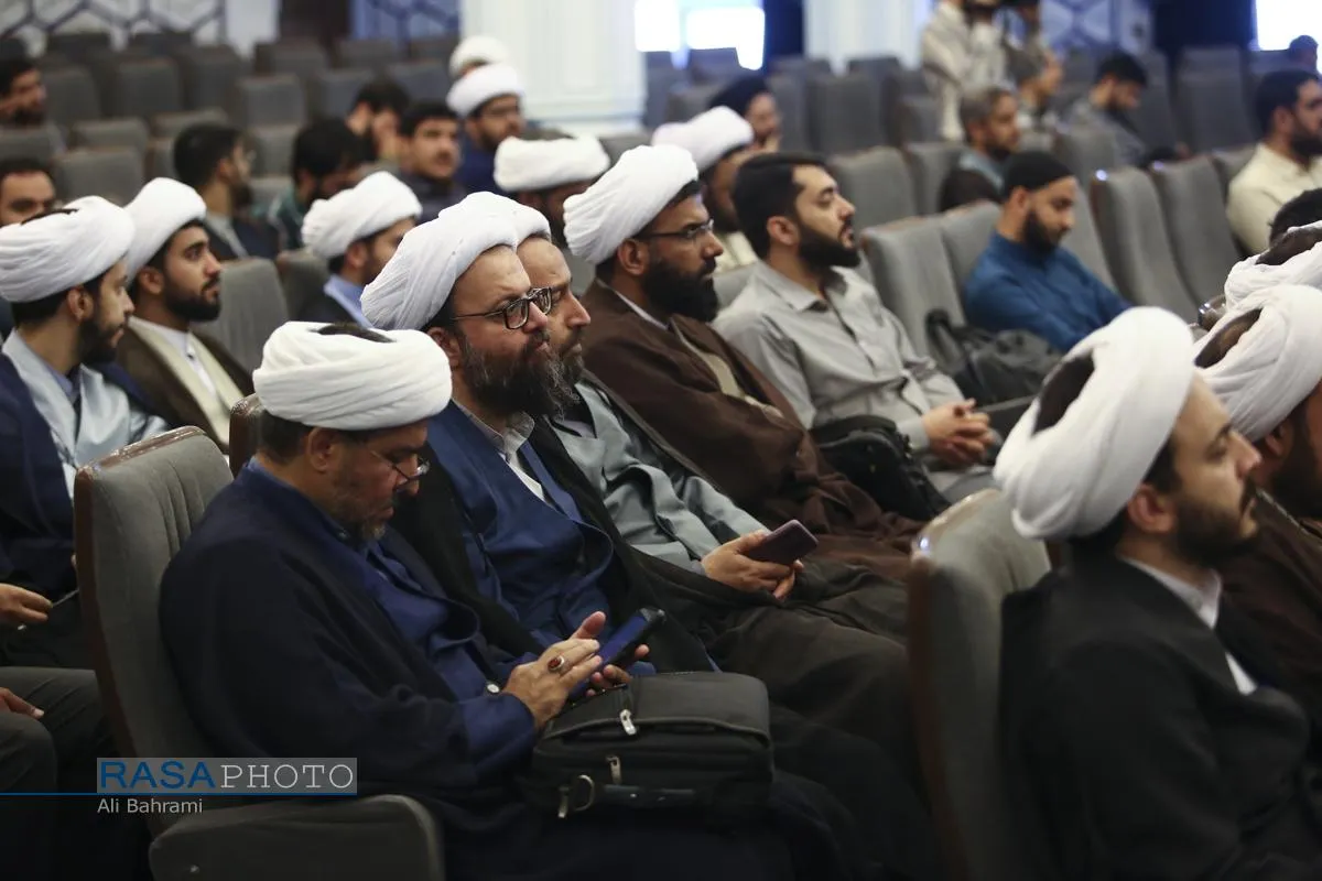 آئین افتتاحیه سال تحصیلی ۱۴۰۴-۱۴۰۵ موسسه آموزشی پژوهشی امام خمینی (ره)