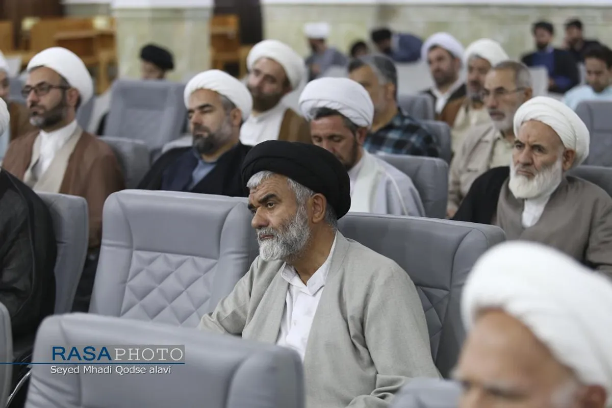 دورمین روز از اولین اجلاسیه سراسری ایمان و امید امام خمینی (ره) در اندیشه امام خامنه&zwnj;ای