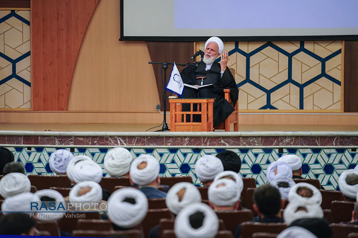 دومین کنگره بزرگداشت علامه مصباح یزدی با عنوان"استاد فکر"