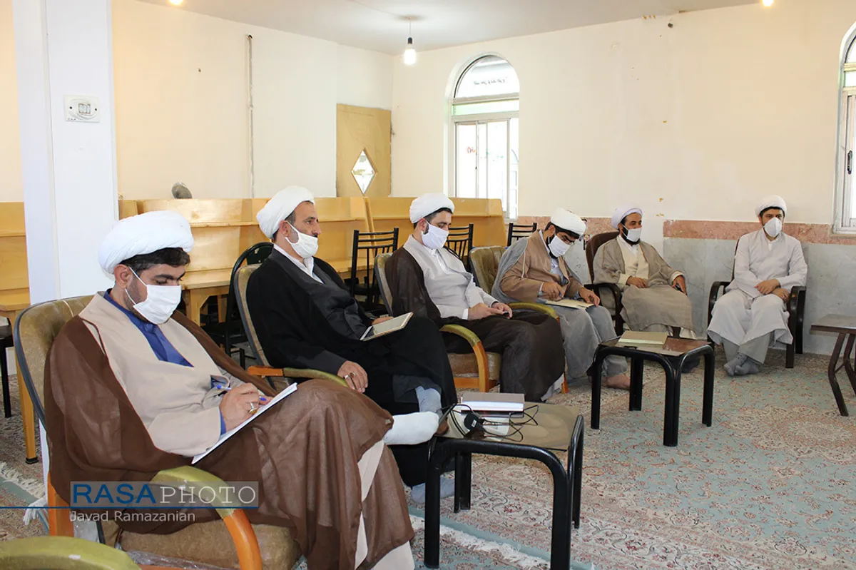 نشست مدیران حوزه&zwnj;های علمیه استان سمنان