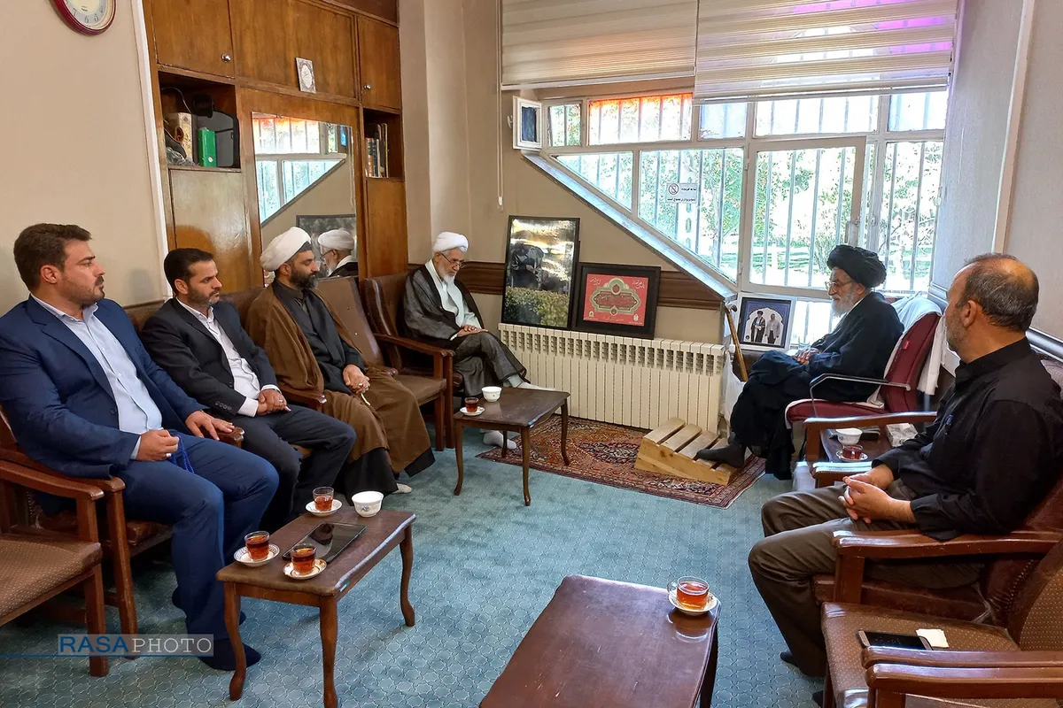 دیدار مدیرعامل خبرگزاری رسا با آیت الله سید محمدتقی آل هاشم