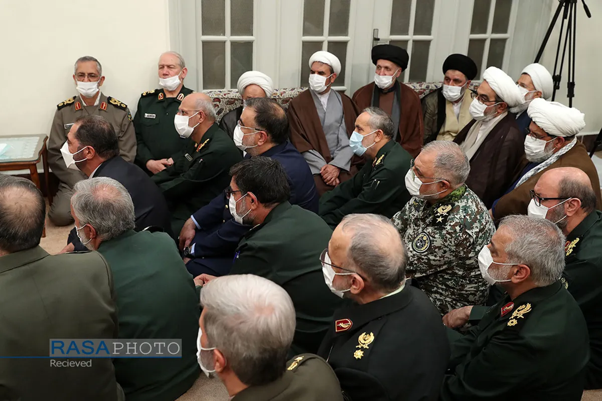 دیدار جمعی از فرماندهان ارشد نیرو&zwnj;های مسلح با فرمانده کل قوا