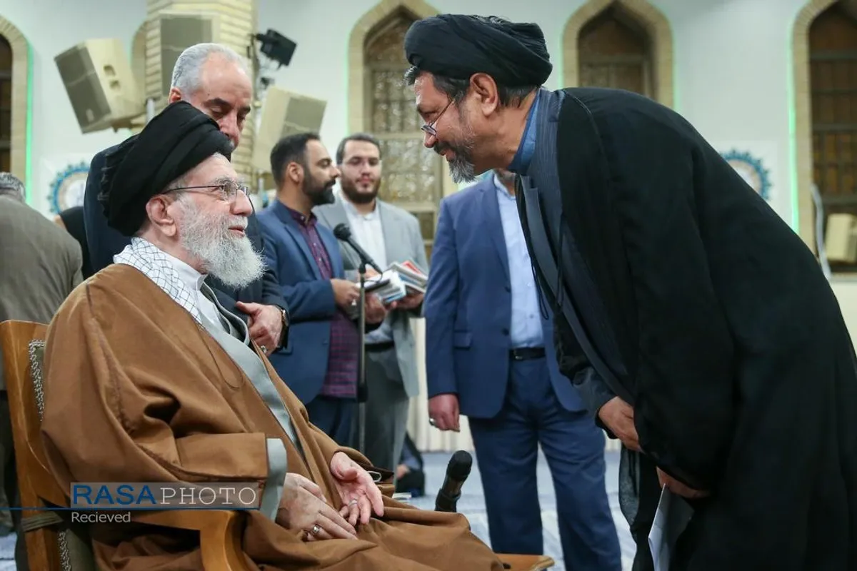 دیدار شاعران و اهالی فرهنگ و ادب فارسی با رهبر انقلاب