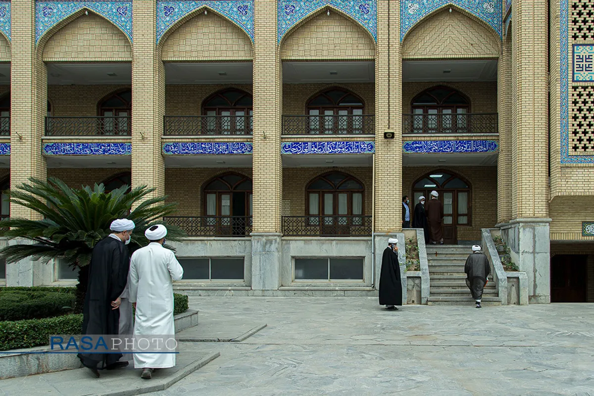 نشست مهارت افزایی شیوه&zwnj;های مدیریت در مدارس علمیه با حضور حجت الاسلام عالم زاده نوری معاون تهذیب حوزه علمیه