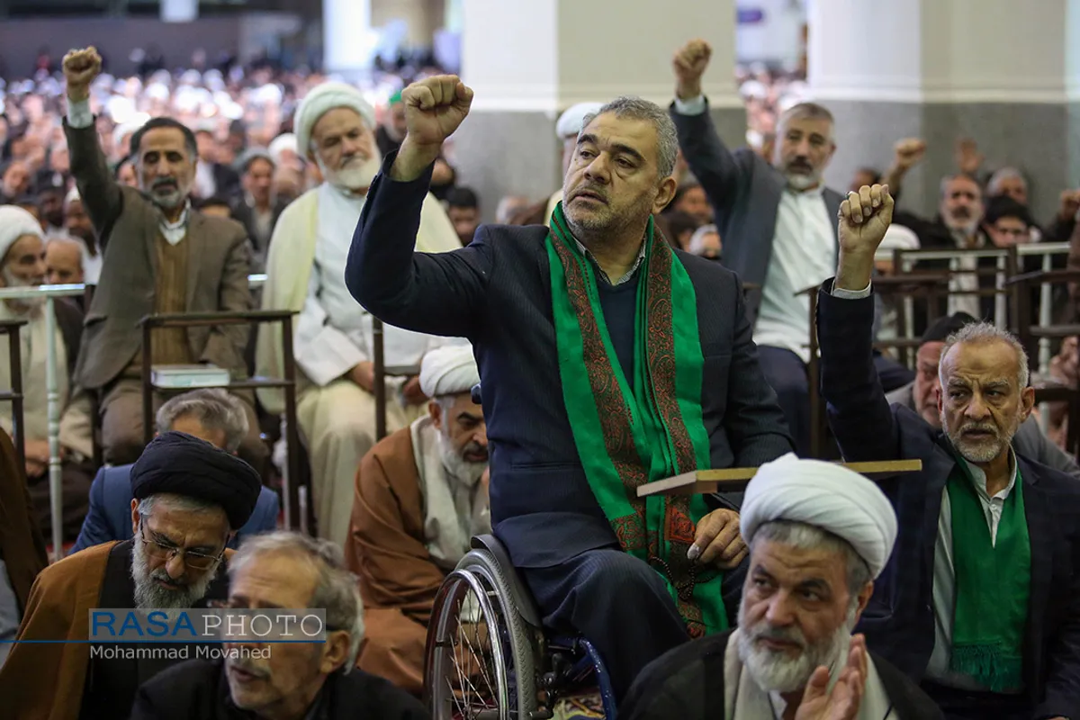 نماز جمعه قم به امامت آیت الله حسینی بوشهری