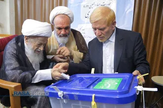 مشارکت آیت الله محفوظی در چهاردهمین انتخابات ریاست جمهوری