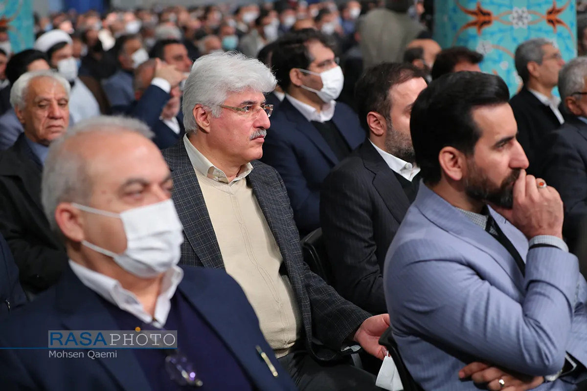 دیدار کارآفرینان، تولیدکنندگان و دانش بنیان&zwnj;ها با رهبر انقلاب