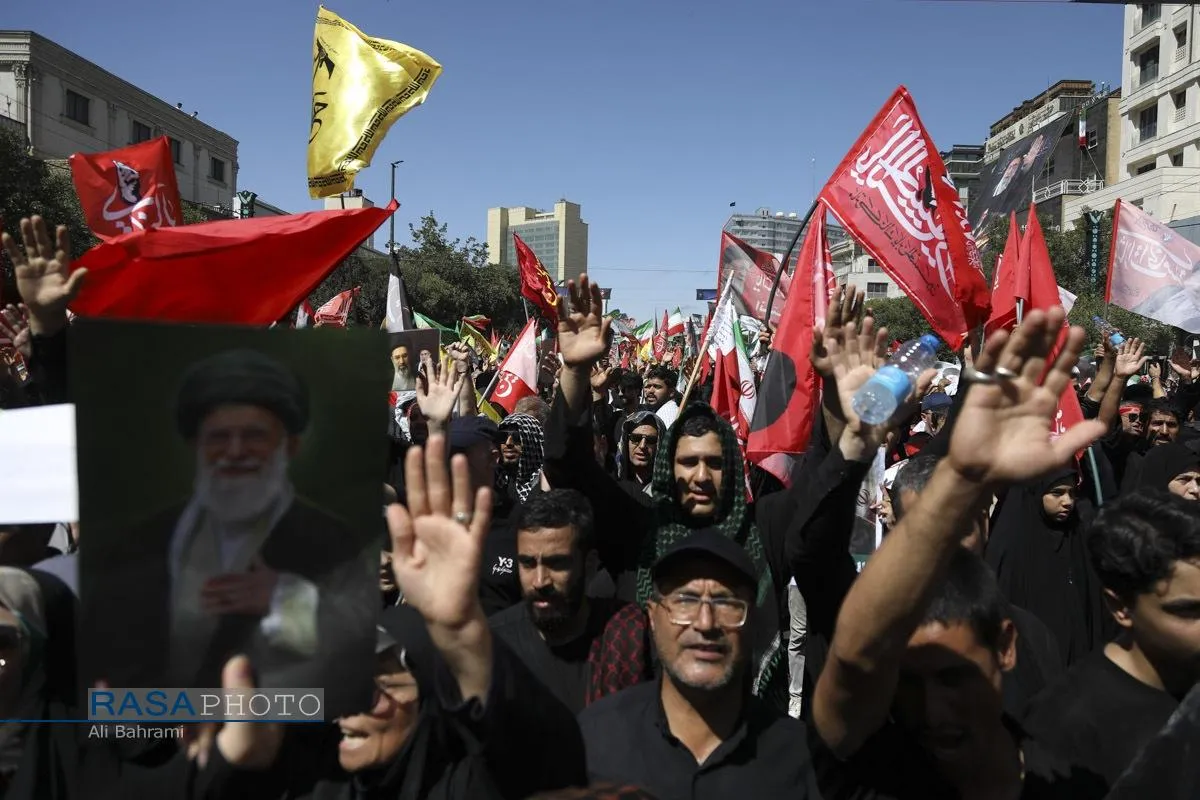 قیام خراسان در تشییع میلیونی رهبر شهید انقلاب اسلامی