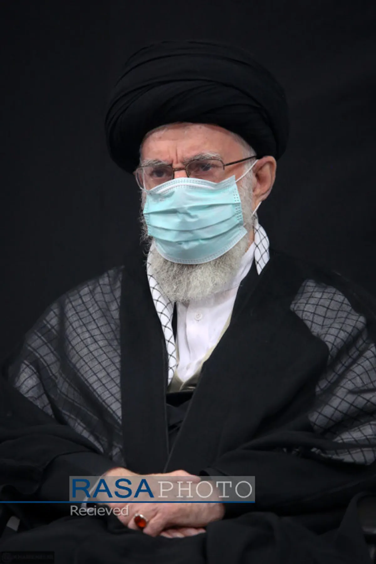 عزاداری شب عاشورای حسینی (علیه&zwnj;السلام) با حضور رهبر انقلاب اسلامی