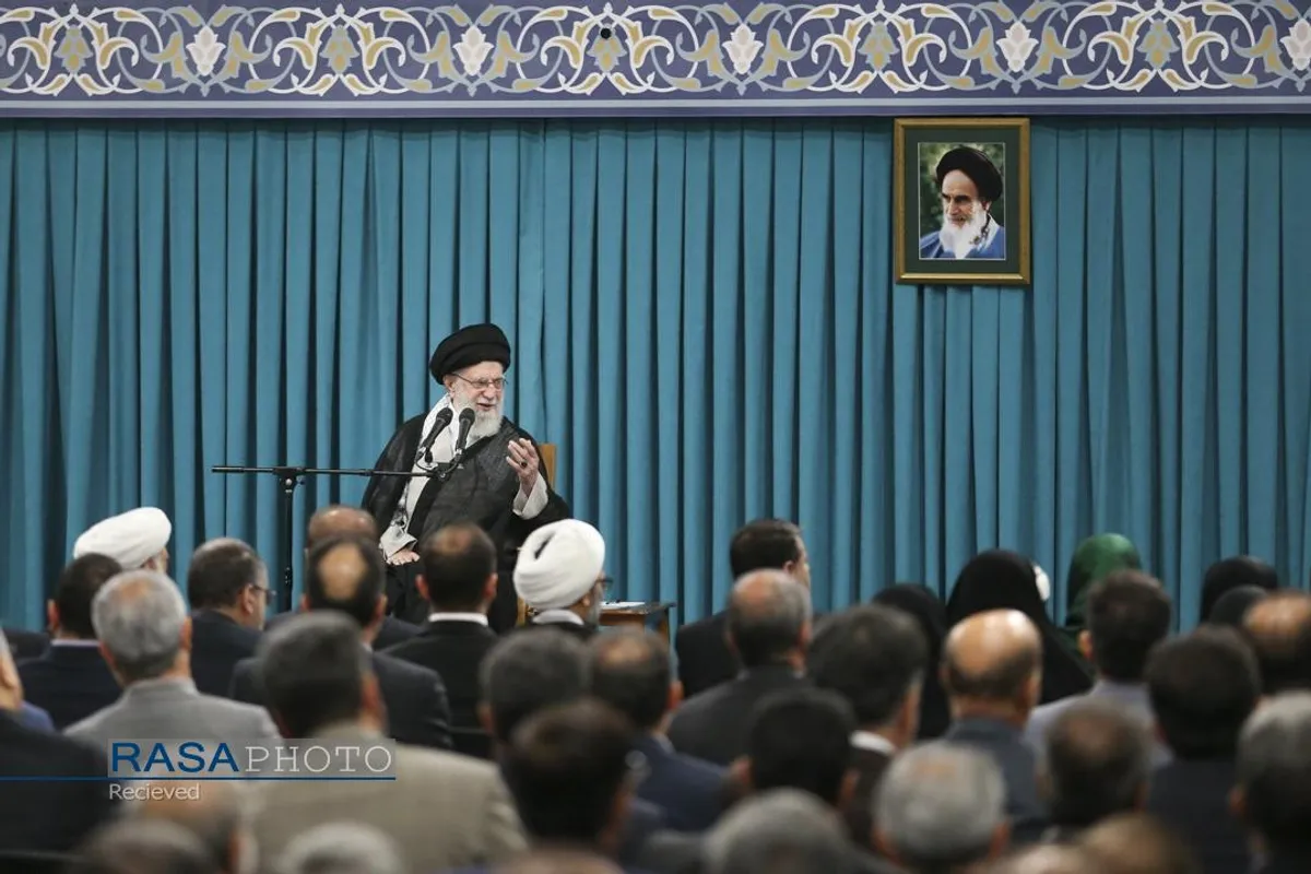 دیدار نمایندگان مجلس شورای اسلامی با رهبر معظم انقلاب